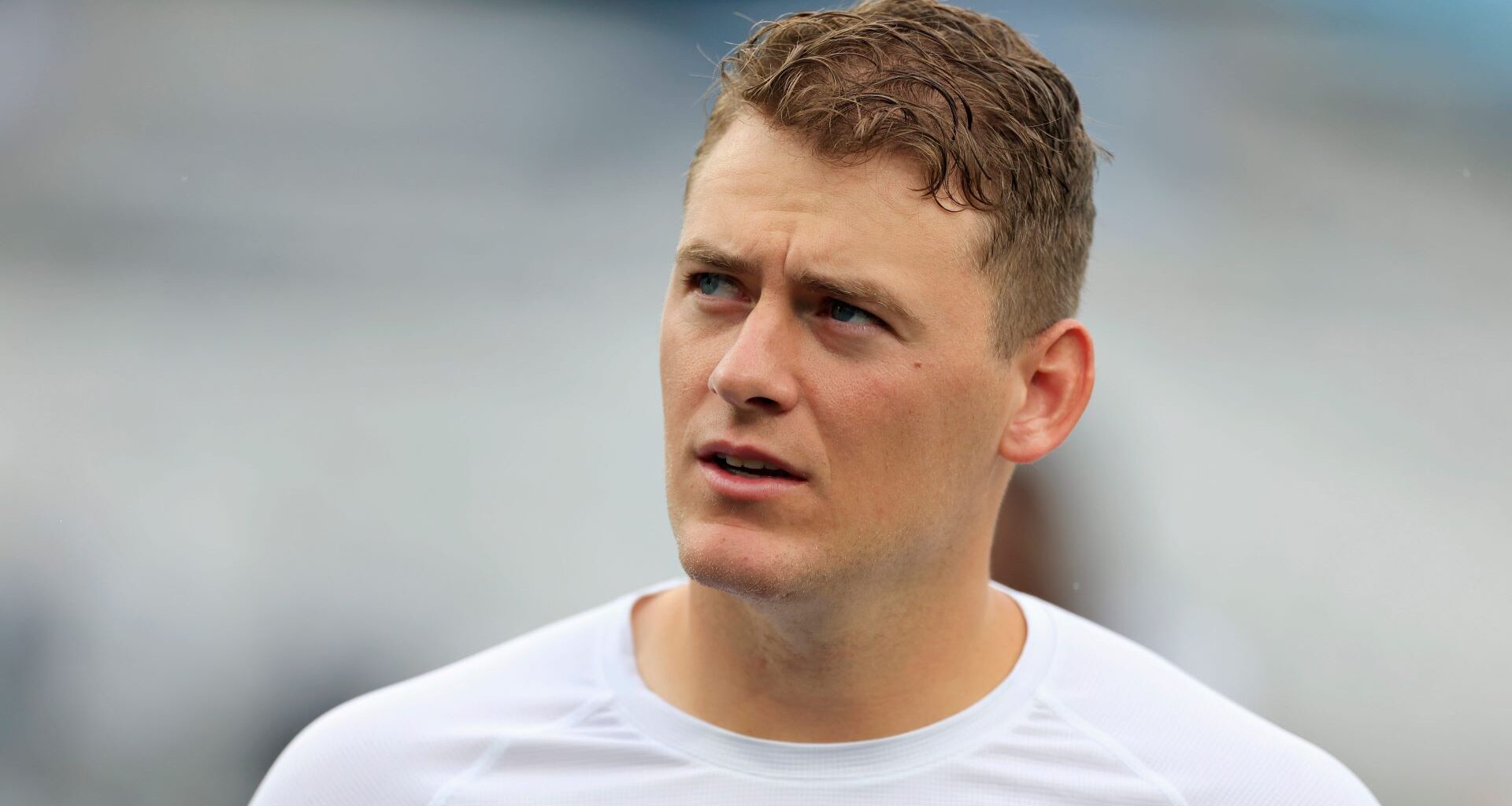 NFL Writer Predicts Trade Sending Ex-Patriots QB To Vikings