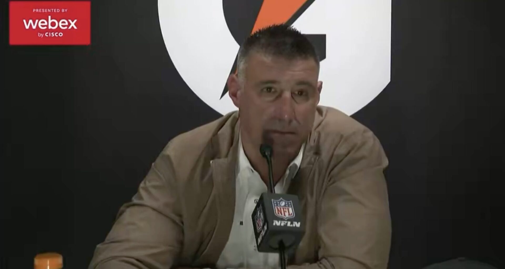 Mike Vrabel asked if Super Bowl is 'must-win game'