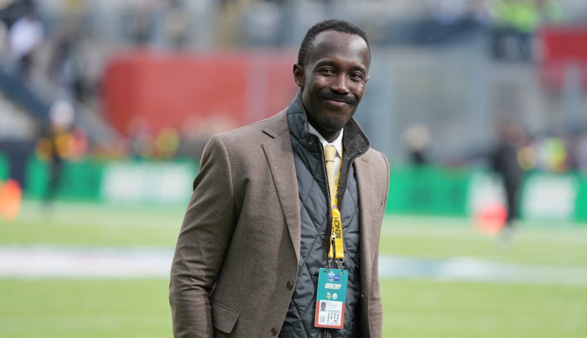 Vikings Buzz: Flores Wanted Kwesi Gone