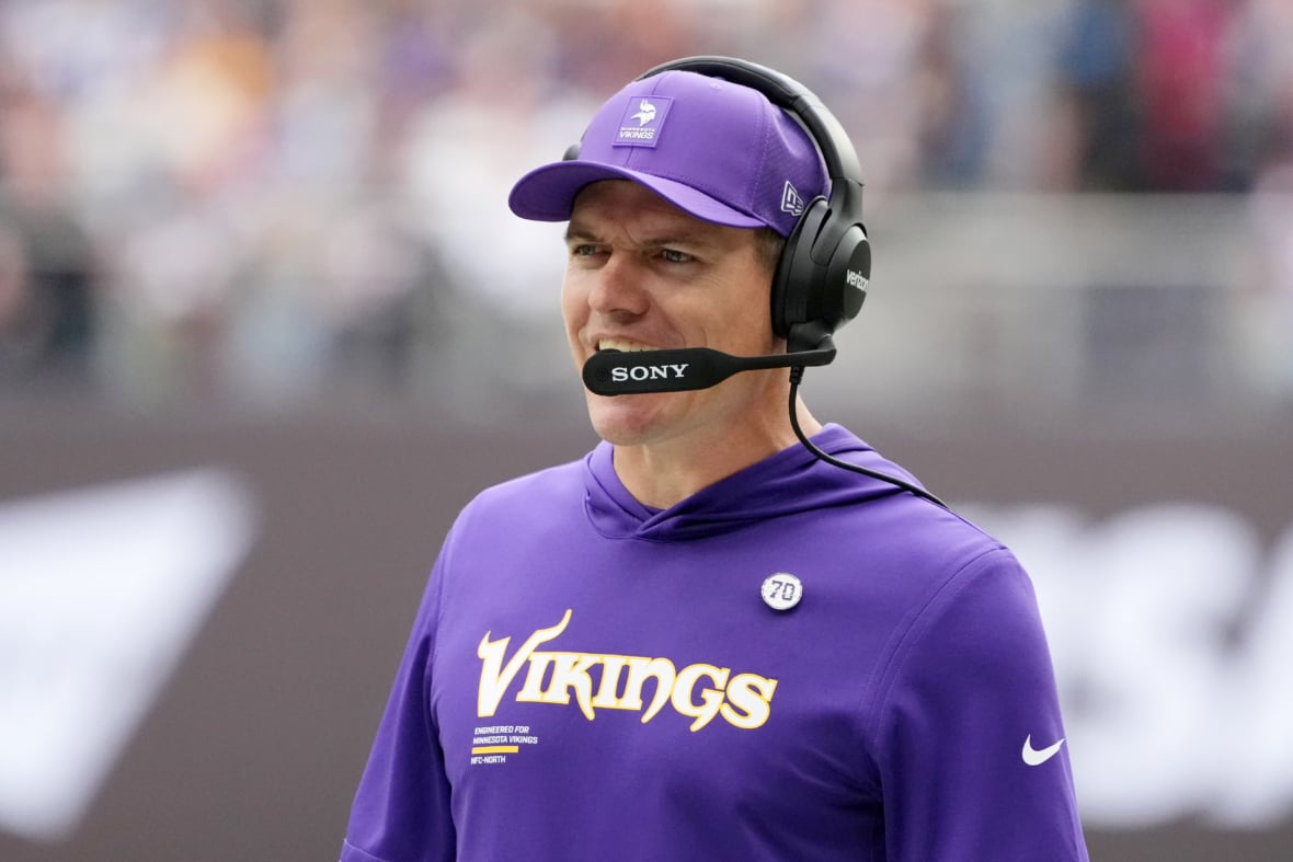 Minnesota Vikings Insider Strongly Suggests Specific Pro Bowl QB Trade