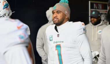 Rumor Opens Door for Vikings to Land Former Pro Bowl QB & Move Bad Contracts in One Deal