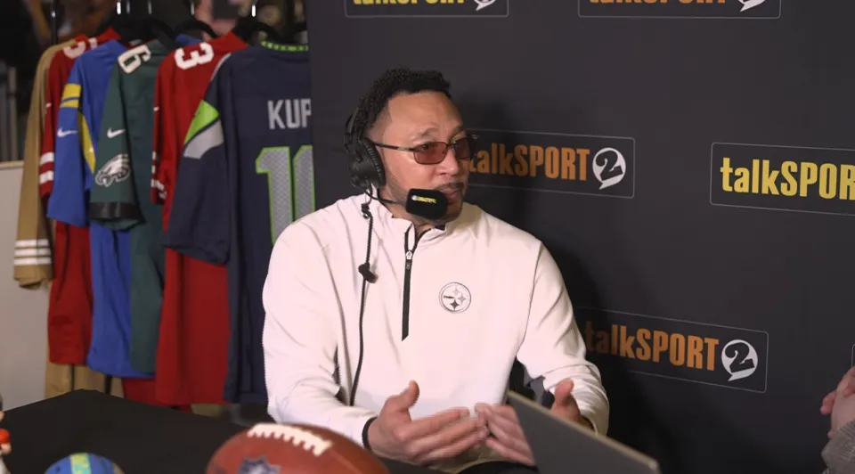 Ex-Steelers QB Charlie Batch speaking to talkSPORT