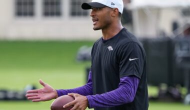 Matt Robinson shows versatility to Las Vegas Raiders secondary