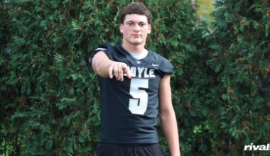 Brady Hull poses with Kentucky head coach Will Stein (Photo provided by Brady Hull)