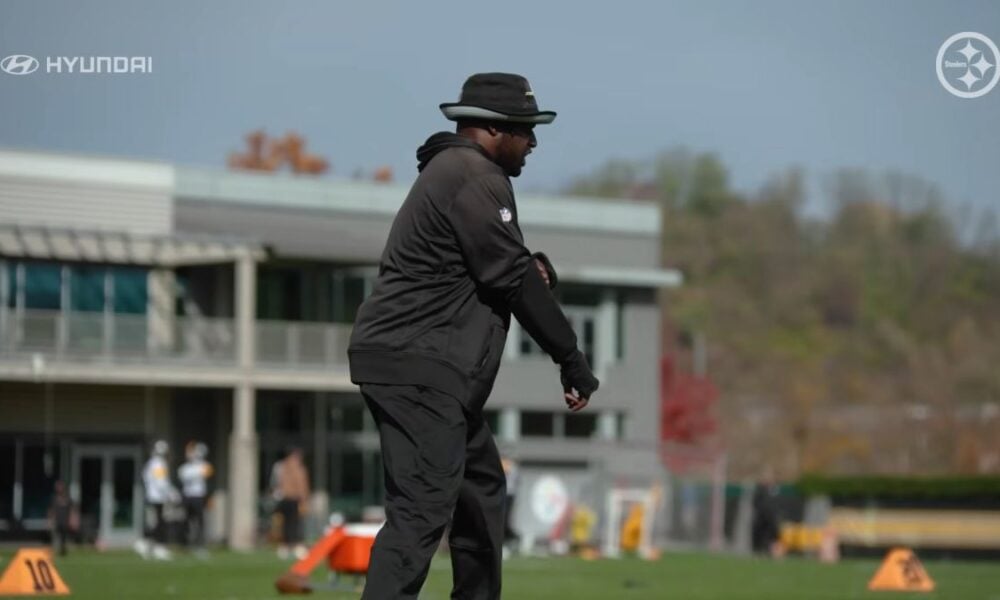 Report: Former Steelers OLB Coach Denzel Martin Joining Chargers Staff