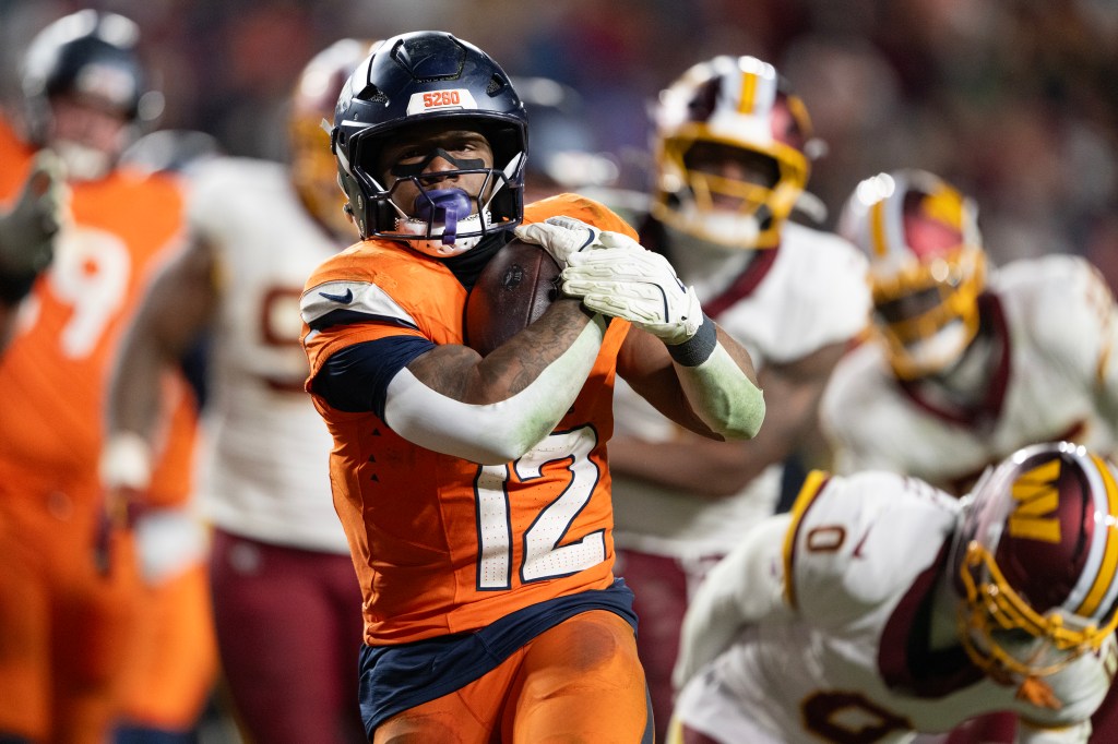 Offensive stagnation leads Sean Payton to change