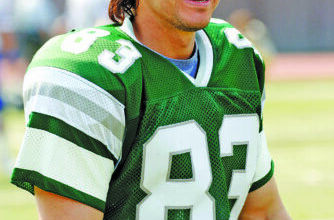 ‘Invincible’ stands test of time as must-see football movie | News, Sports, Jobs