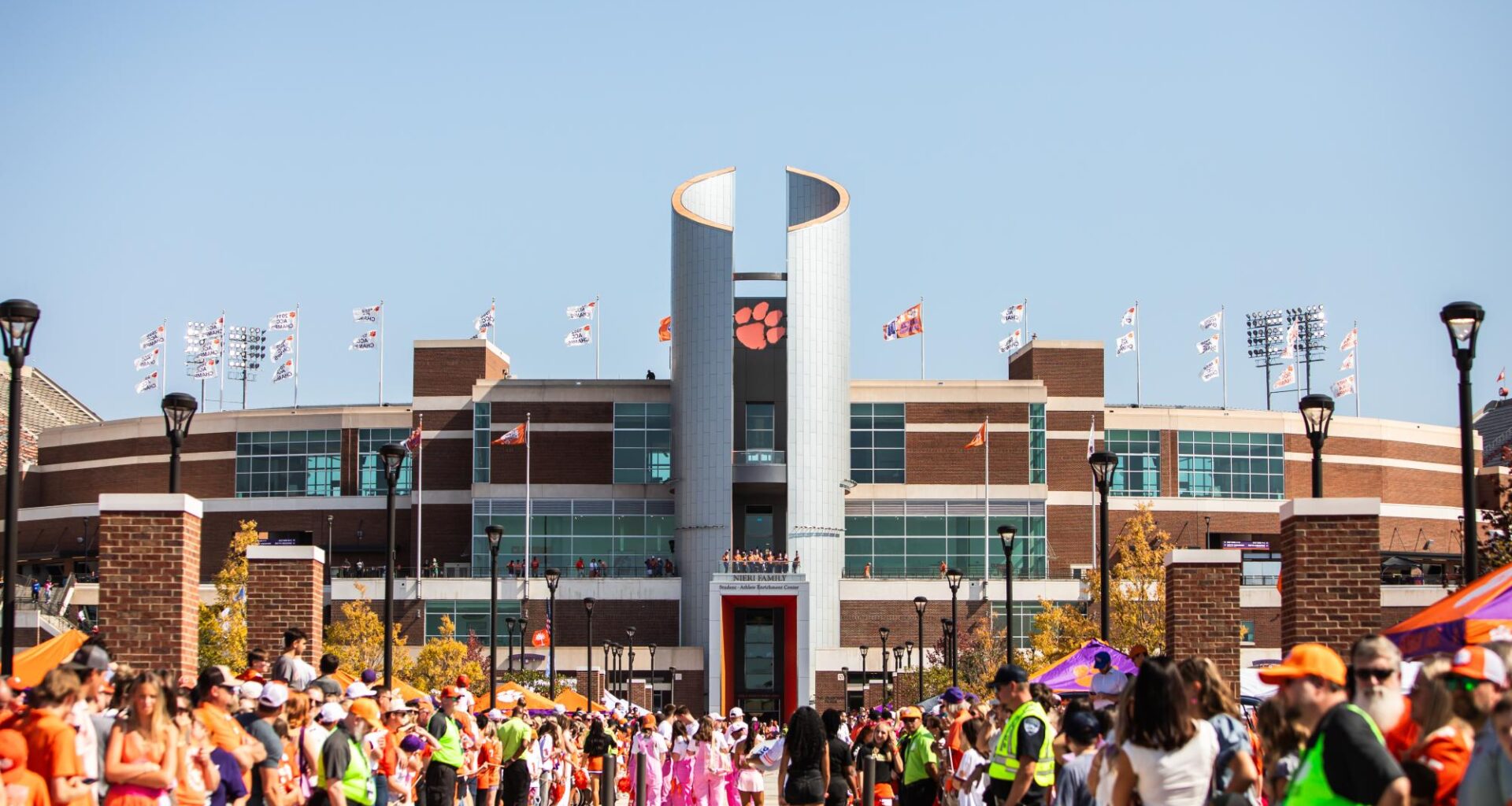 A look into Clemson football's 2027 recruiting class