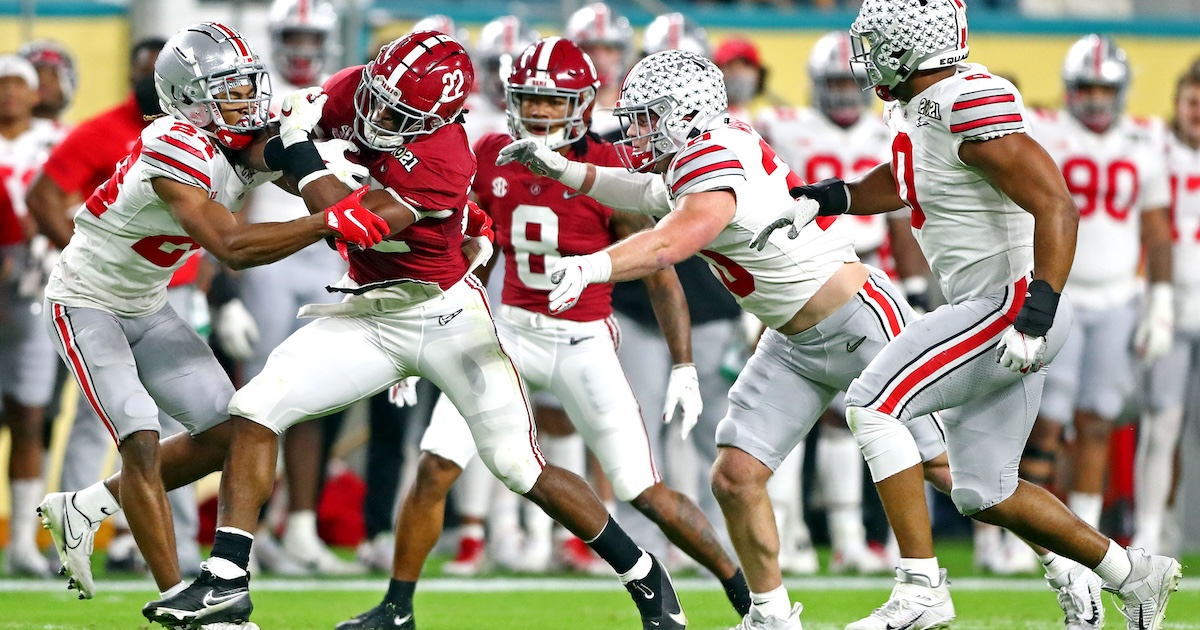 ARI WASSERMAN headshot