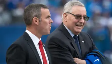 Bills predicted to address biggest offseason need by signing future Hall of Famer image