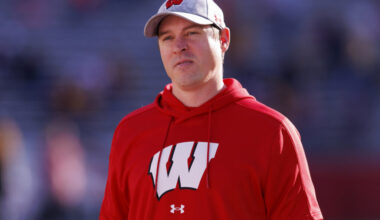 Bills To Hire Jim Leonhard As DC