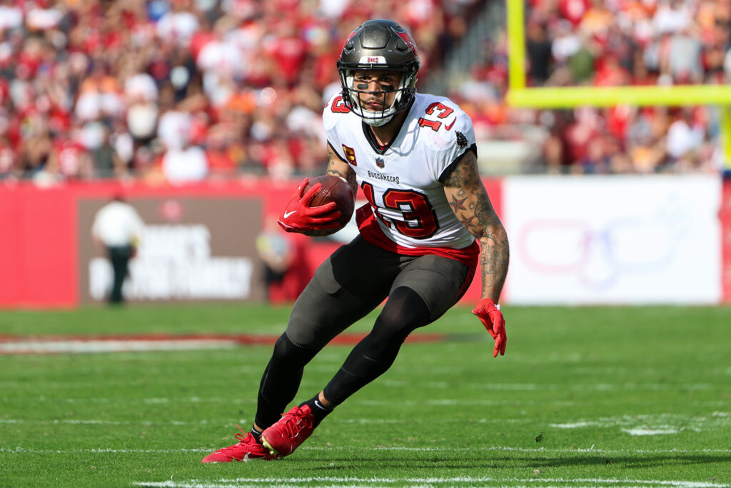 Buccaneers WR Mike Evans Could Continue Playing In 2026