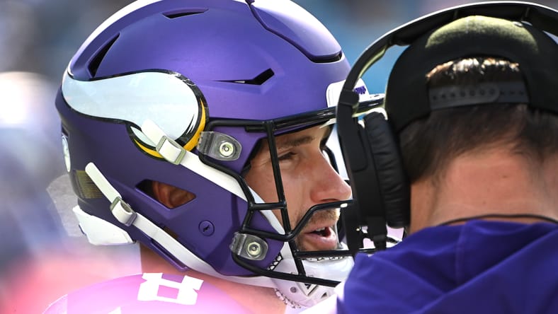 Kirk Cousins plays quarterback for the Vikings during a road game. Tom Pelissero Vikings quarterbacks.