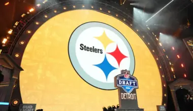 Steelers predicted to add electric 1,652-yard playmaker in 2026 NFL draft image