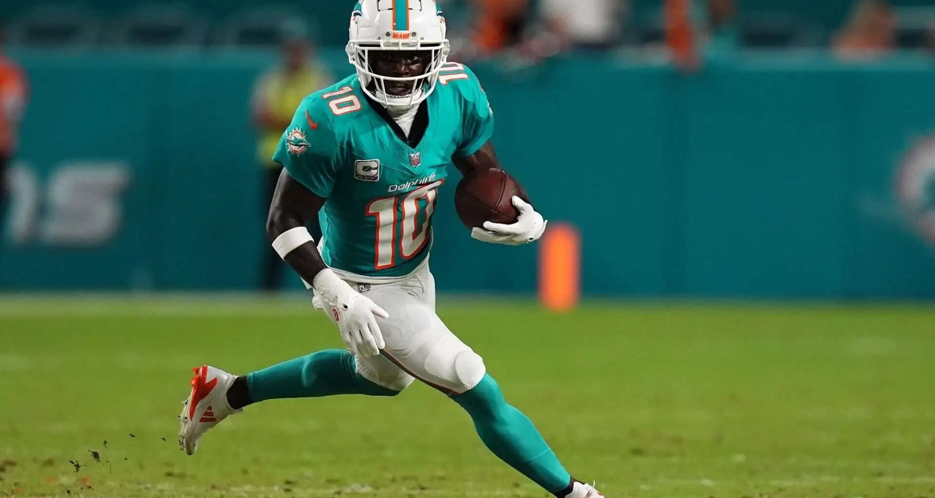 Tyreek Hill Signs With New Orleans Saints In Blockbuster NFL Pitch