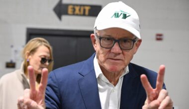 By suppressing NFLPA report cards, NFL owners only inspire media scrutiny