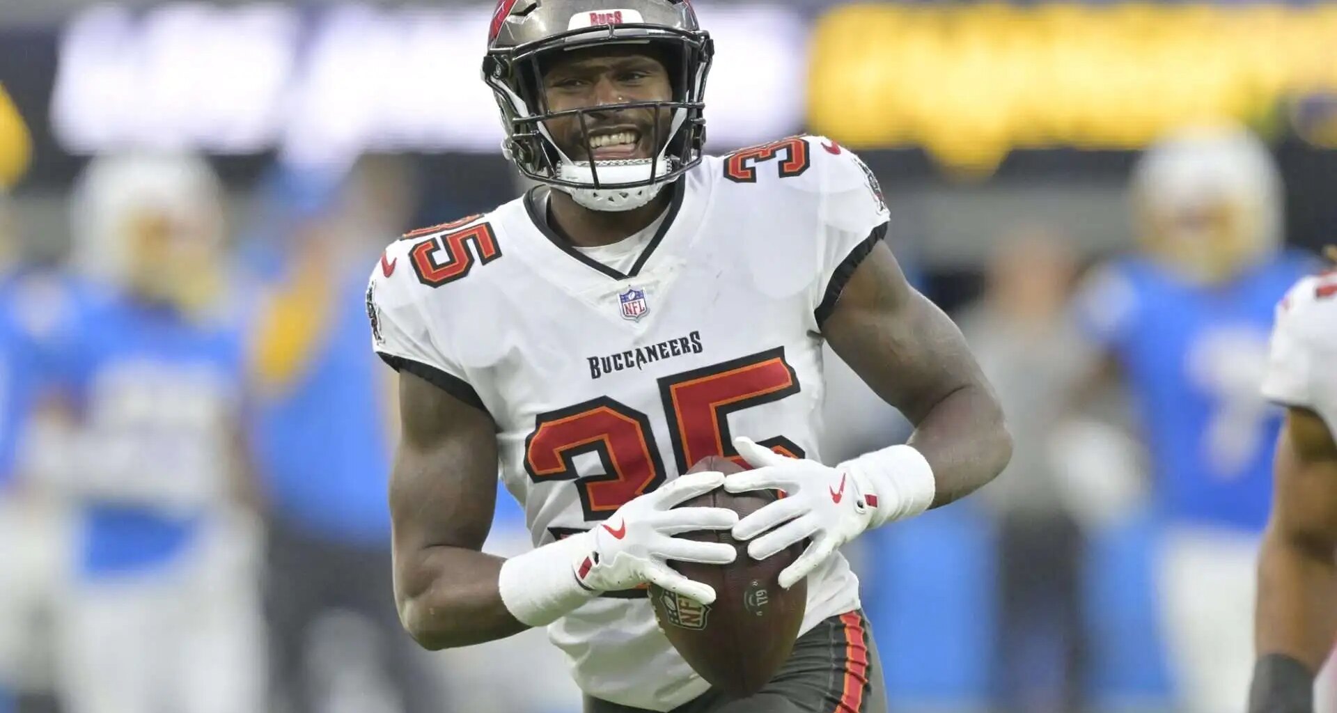 Detroit Lions Sign Jamel Dean In Wild NFL Offseason Idea