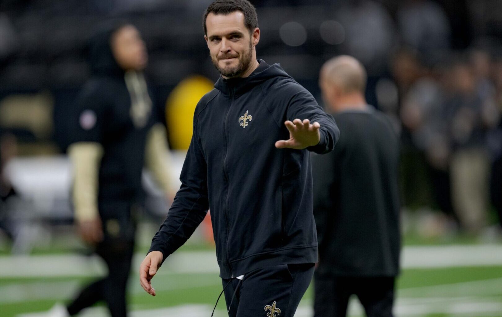 NFC Notes: Derek Carr, Lavonte David, Buccaneers, Falcons, Saints