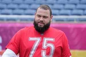 Joel Bitonio