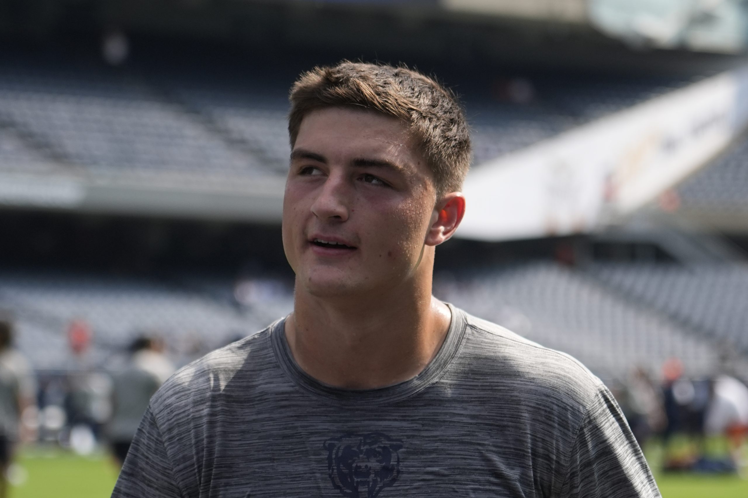 Chicago Bears, Colston Loveland