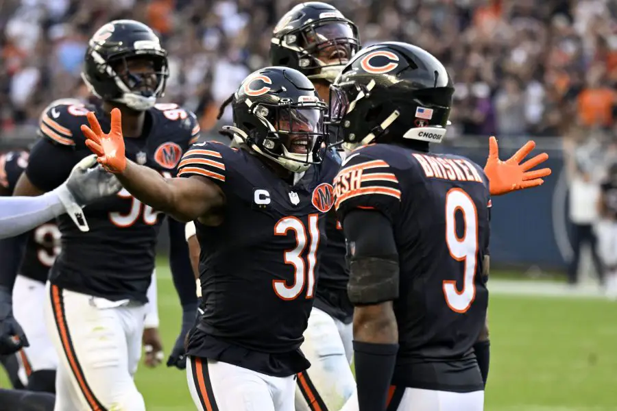 Chicago Bears free safety Kevin Byard (31) reacts against the Dallas Cowboys