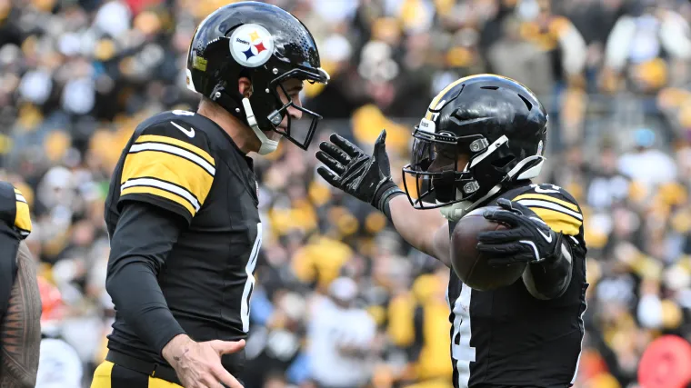 Saints could sign an RB that Aaron Rodgers called a 'baller' as Alvin Kamara insurance image