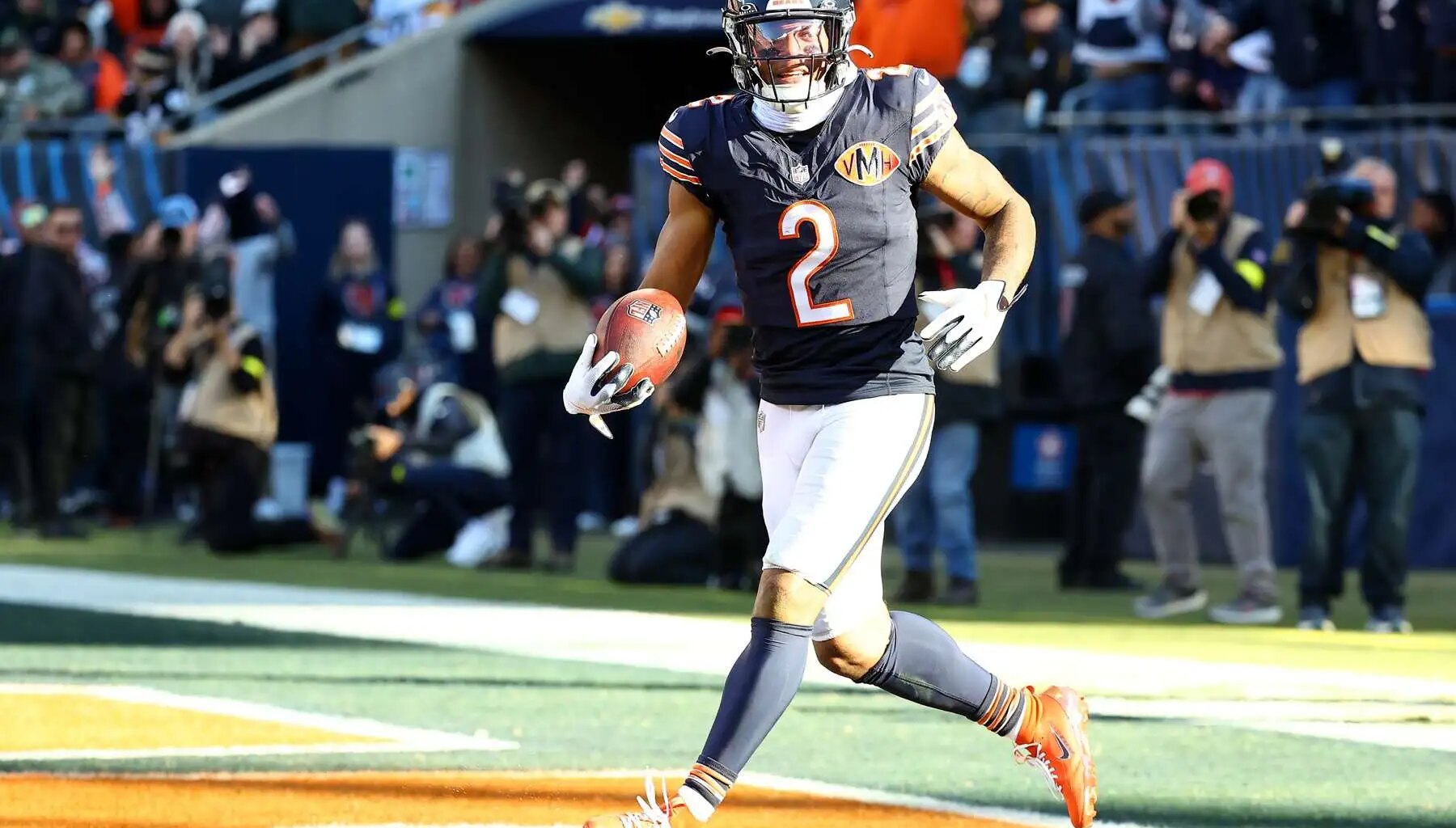Bears Trade DJ Moore To Las Vegas Raiders In Blockbuster NFL Offseason Idea