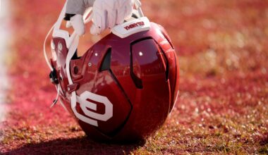 Buffalo Bills targeting Oklahoma assistant coach for staff position, per report