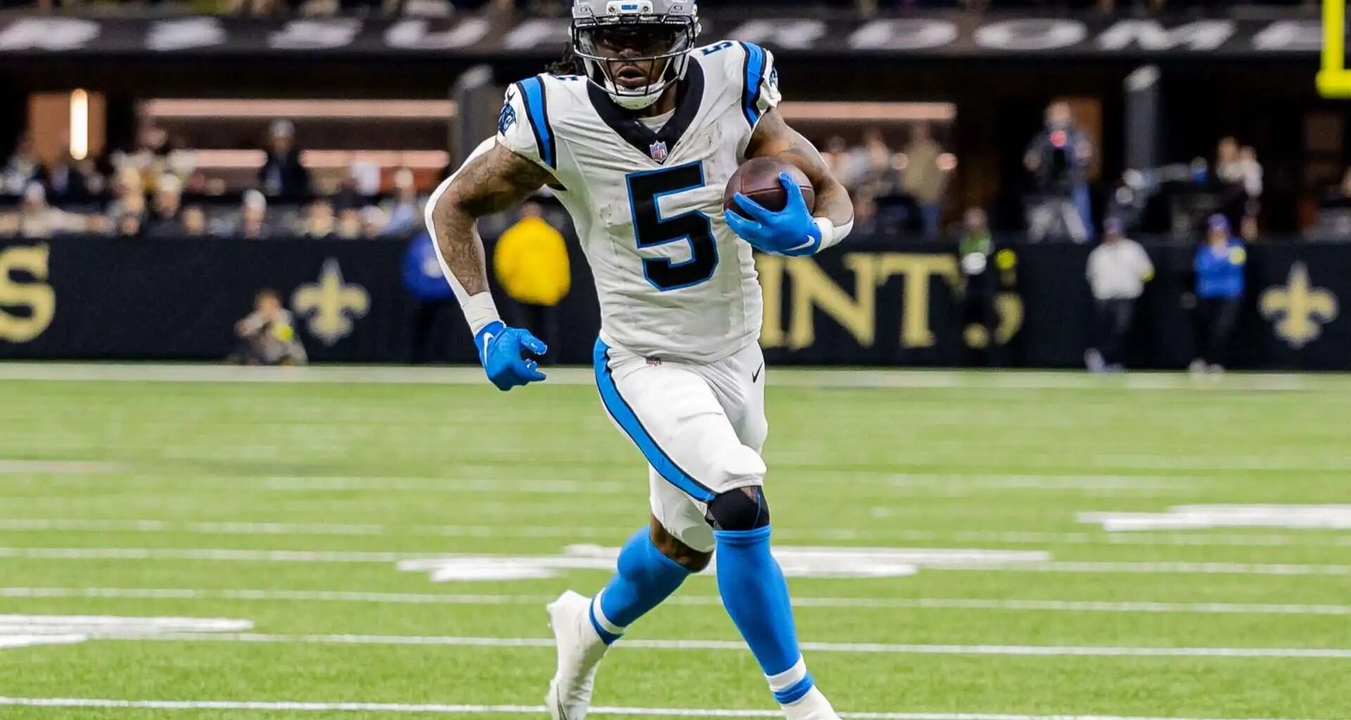 Rico Dowdle Leaves Panthers, Will Join Tennessee Titans In NFL Free Agent Idea