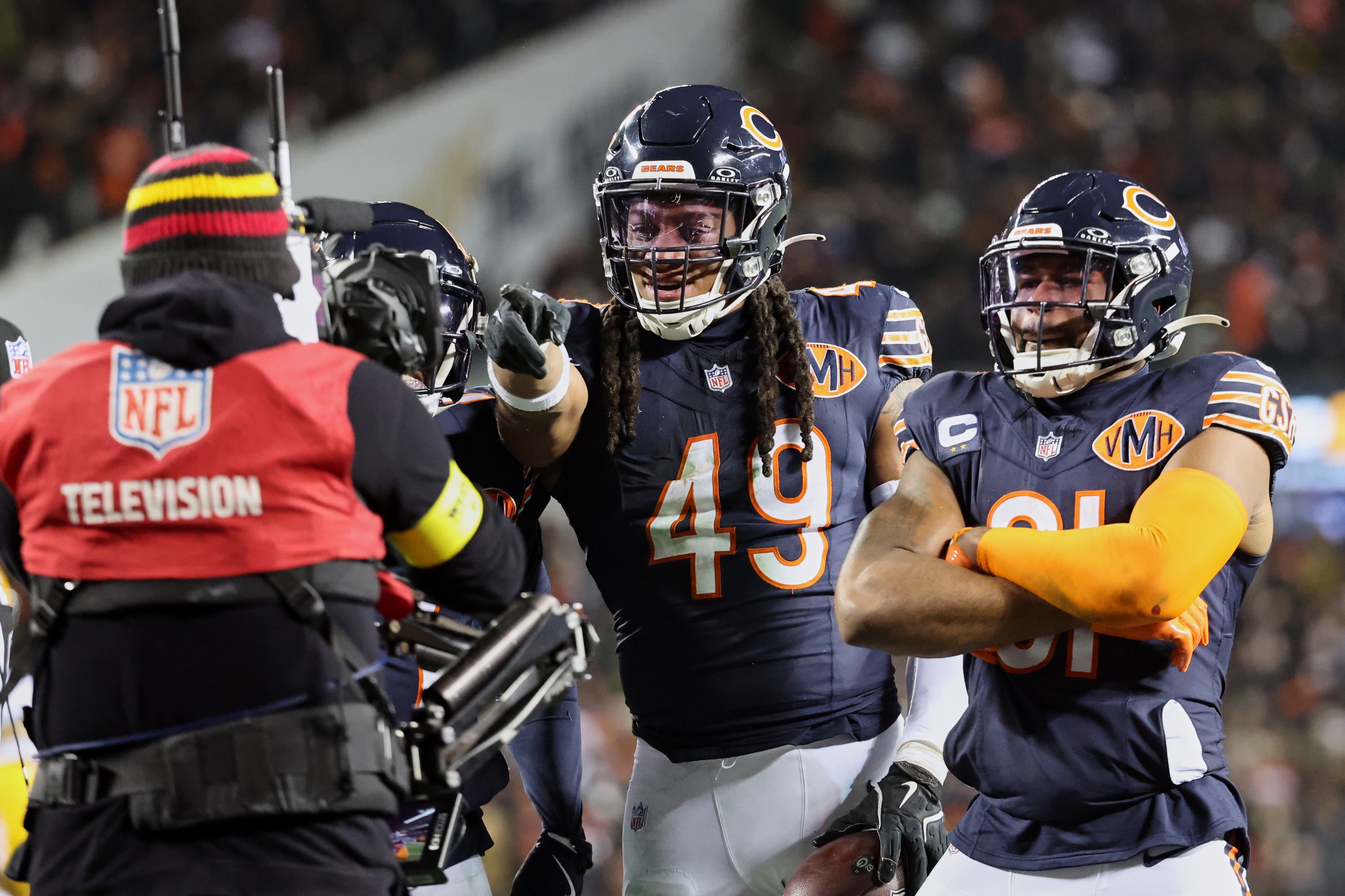 Chicago Bears linked to breakout star to replace Tremaine Edmunds