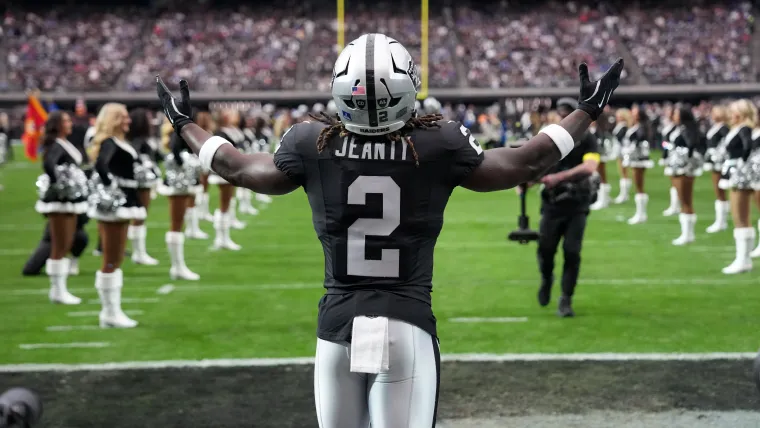 Raiders predicted to sign Steelers $5.9 million free agent to help Ashton Jeanty image