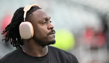 Eagles' plans for A.J. Brown's future revealed by NFL insider image