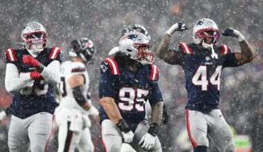 Patriots, Khyiris Tonga reportedly not seeing eye-to-eye on new contract - 98.5 The Sports Hub