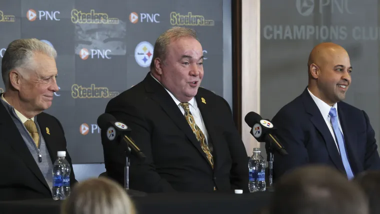 Steelers, Vikings, Dolphins, Jets listed potential landing spots for $230 million dynamic quarterback image