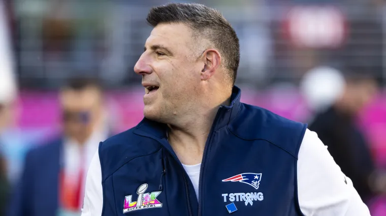 Key Patriots Free Agent Praises 'Standup Guy' Mike Vrabel image