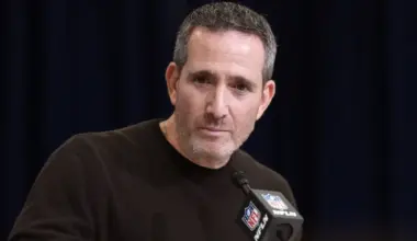 How Eagles General Manager Responded To A.J. Brown Trade Rumors image