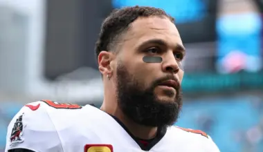 Mike Evans lets Baker Mayfield, Buccaneers know whether he’ll return for the 2026 NFL season
