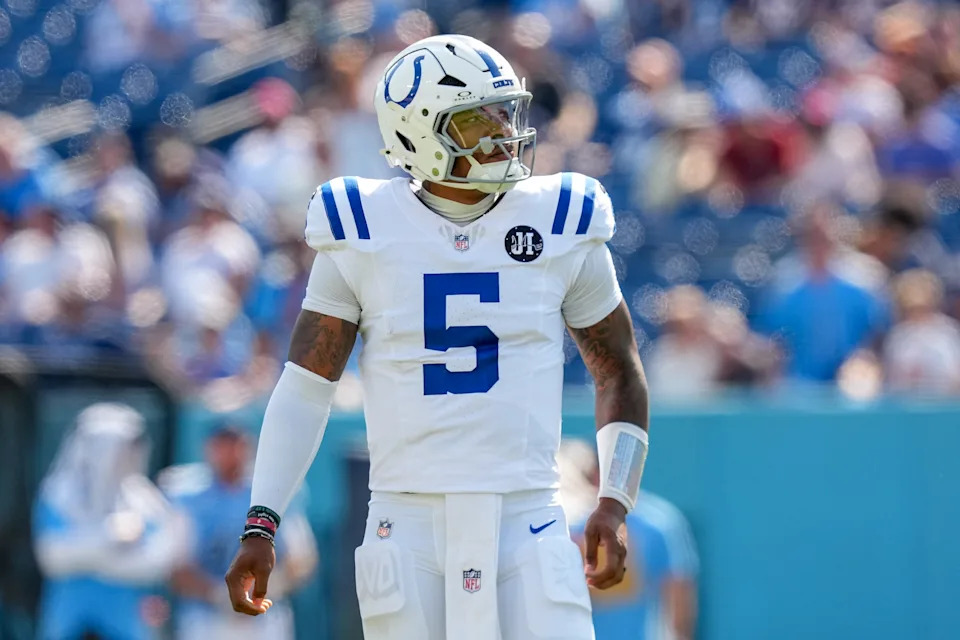 NASHVILLE, TENNESSEE - SEPTEMBER 21: Anthony Richardson Sr. #5 of the Indianapolis Colts walks across the field in the fourth quarter against the Tennessee Titans at Nissan Stadium on September 21, 2025 in Nashville, Tennessee. (Photo by Dylan Buell/Getty Images)