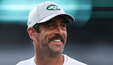 Steelers might consider shocking QB for 2026 if Aaron Rodgers chooses retirement