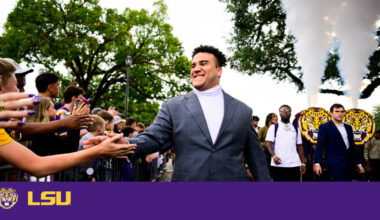 Football’s Augustus Named Officer on SEC Advisory Council – LSU