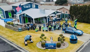 Seahawks house unites fans ahead of Super Bowl