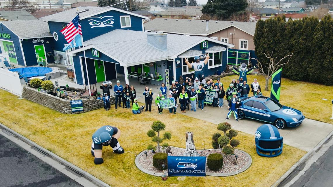 Seahawks house unites fans ahead of Super Bowl