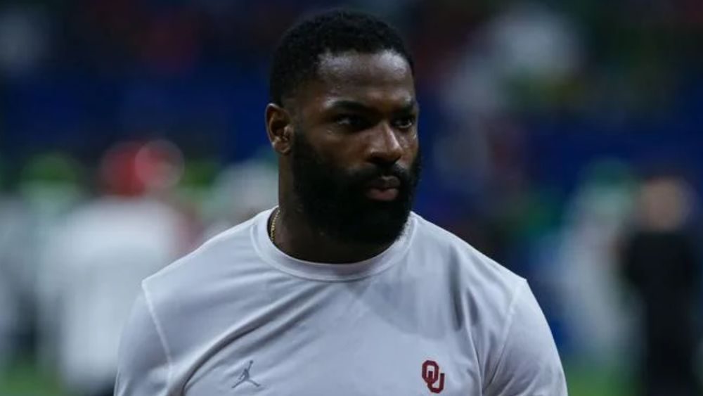 DeMarco Murray will join the Kansas City Chiefs coaching staff