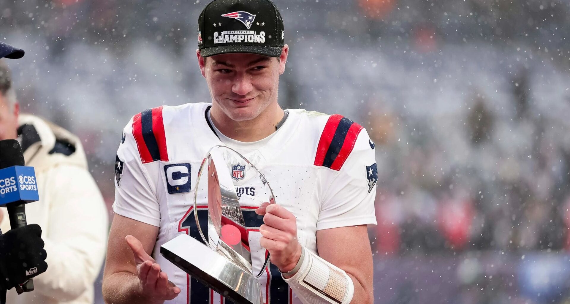 Who is New England Patriots quarterback Drake Maye?