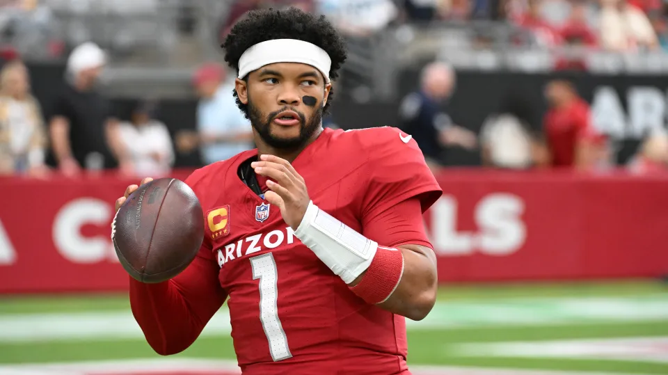 Kyler Murray warming up before a game