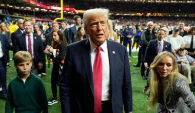 Former Cleveland Browns RB among 5 ex-NFL players pardoned by President Trump for criminal convictions