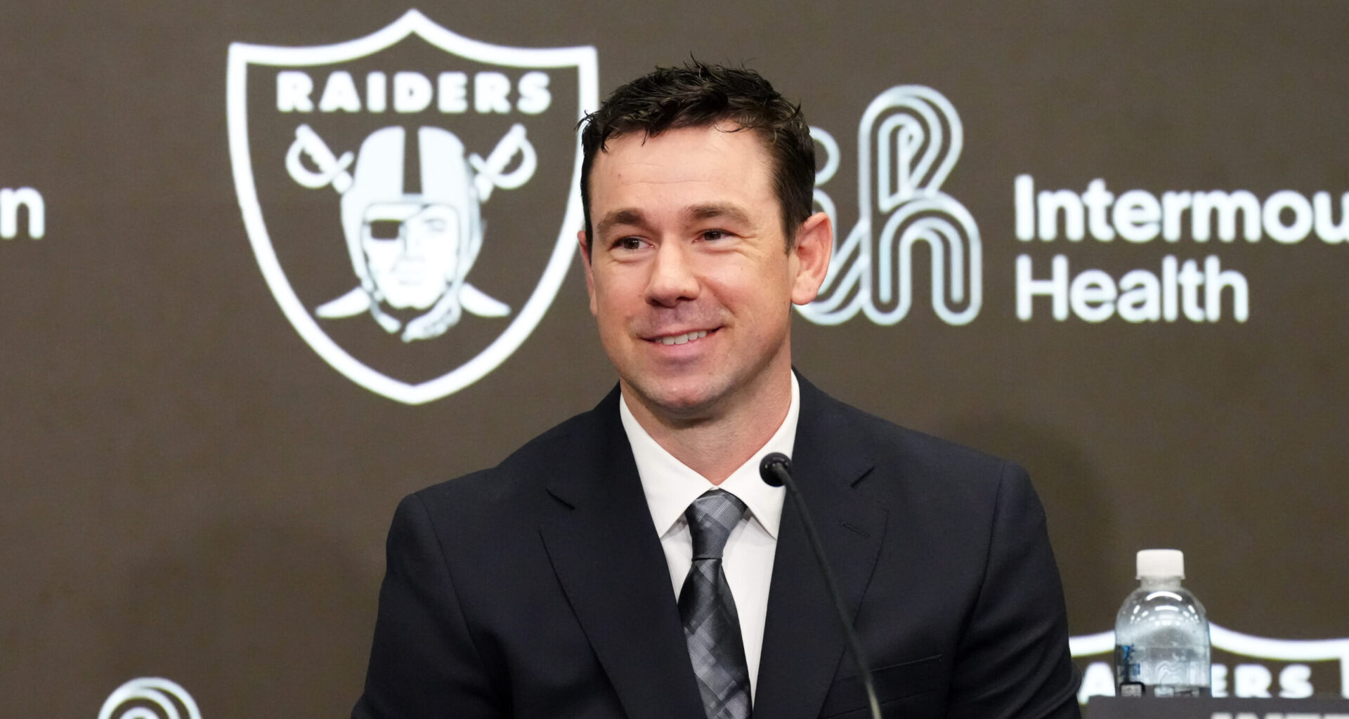 Las Vegas Raiders coach Klint Kubiak