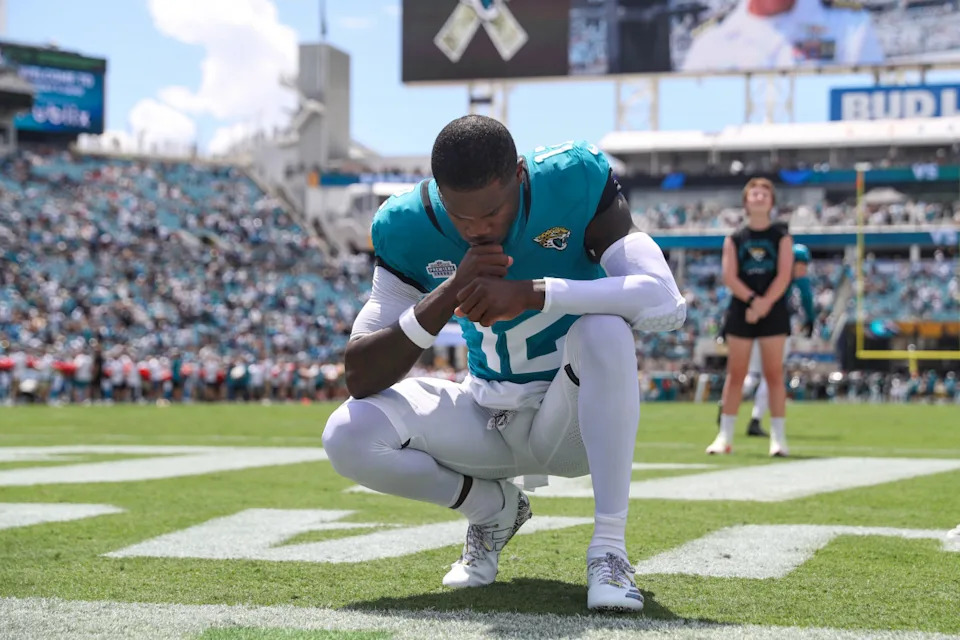 Jacksonville Jaguars wide receiver and cornerback Travis Hunter (12).© Morgan Tencza-Imagn Images