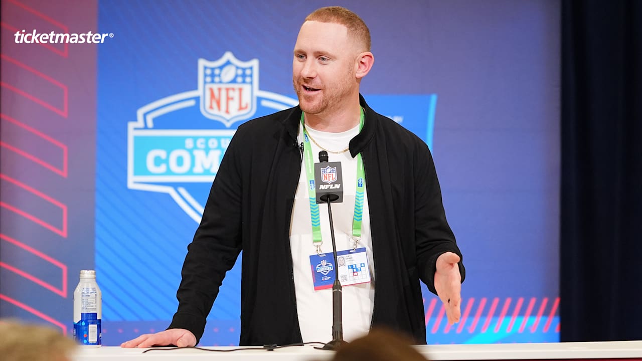 ‘I just want football players that love ball’