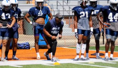 Former Skyhawks football coach Dalton Hilliard hired by Tennessee Titans – The Pacer